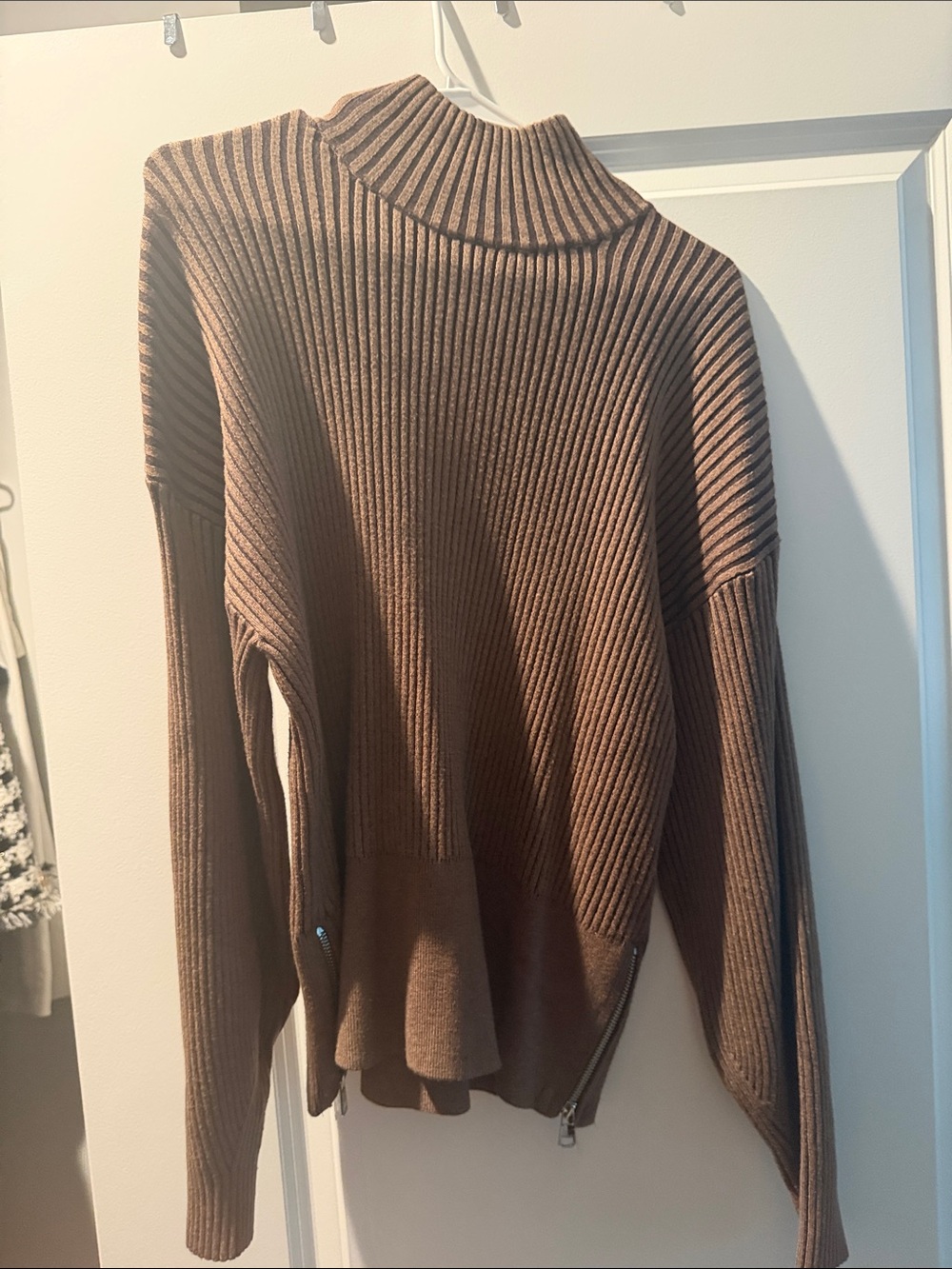 Varley Brown Ribbed Zip-Side Turtleneck Sweater